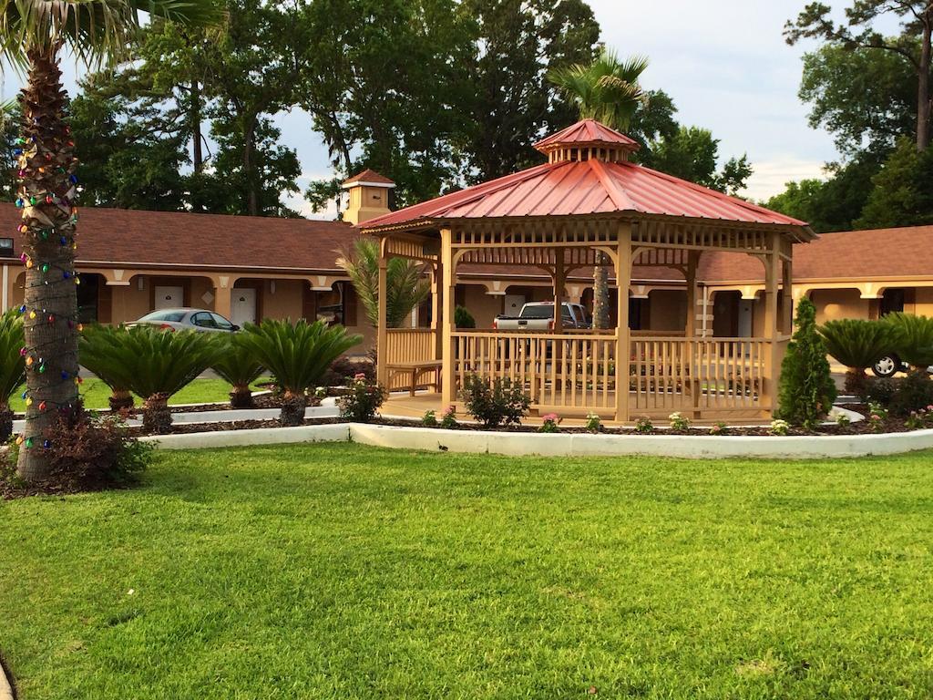 Deluxe Inn - Savannah Luaran gambar